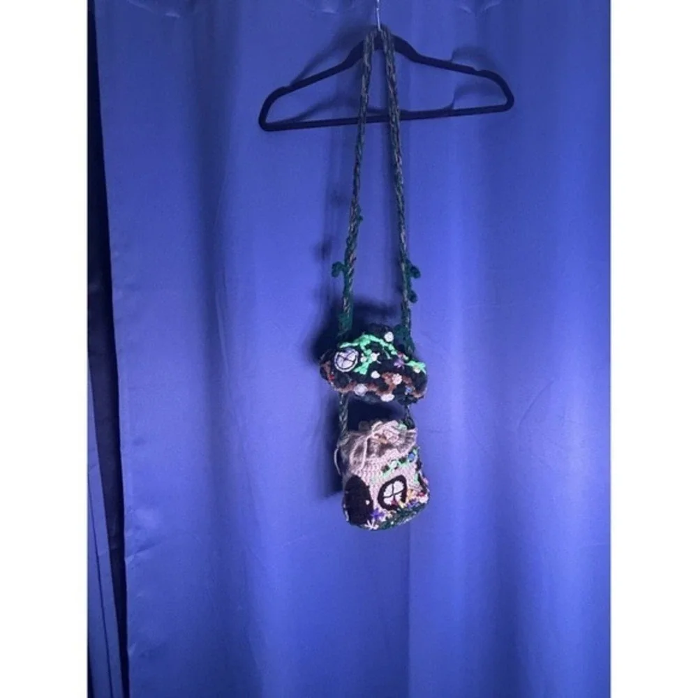 Handmade 1 Of A‎ Kind Rare Crochet Fairy House Purse Knitted Festival Beautiful